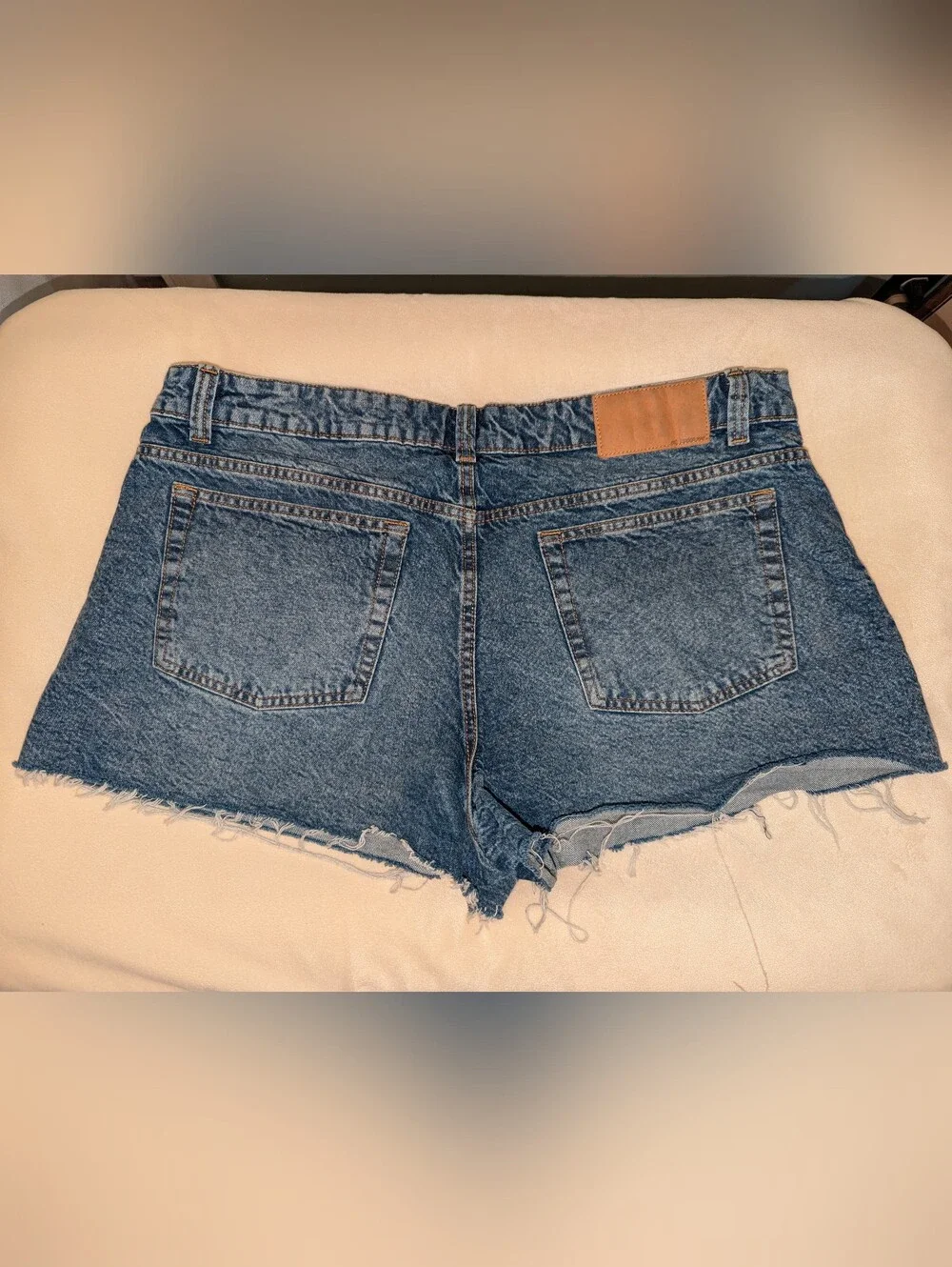ASOS DESIGN denim relaxed shorts in midwash blue